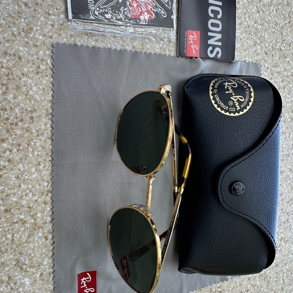 round sun glasses main image 4